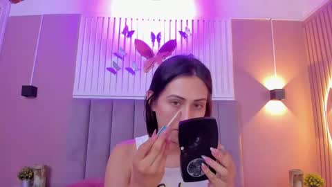 Snapshot of diosa_cristal chatting on January 23, 3:16 am Cristal online show from January 23, 3:16 am