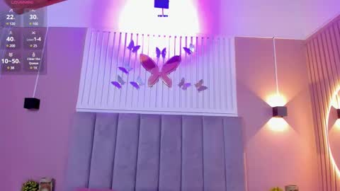 Snapshot of diosa_cristal chatting on December 7, 3:58 am Cristal online show from December 7, 3:58 am