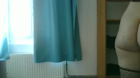 Shelly online show from September 28, 10:42 am