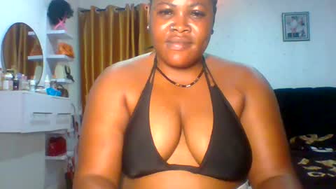 dirty_bitch111 online show from August 3, 9:20 pm