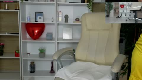 dirty_mature online show from February 3, 10:36 am