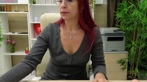 dirty_mature online show from January 31, 8:22 am