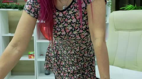dirty_mature online show from December 22, 7:22 am