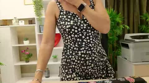 Snapshot of dirty_mature chatting on October 21, 8:07 am dirty_mature online show from October 21, 8:07 am