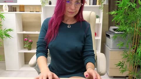 dirty_mature online show from January 10, 7:35 am
