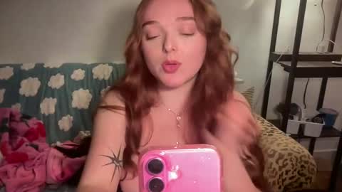 Snapshot of dirtylaneyjane chatting on January 29, 5:51 am Laney Jane online show from January 29, 5:51 am
