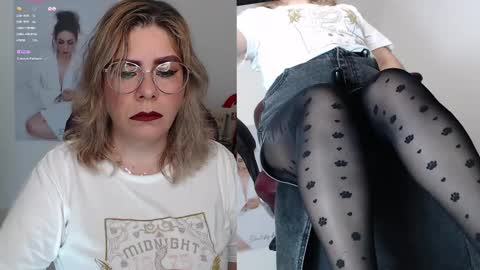 Snapshot of diva_milf chatting on January 13, 9:20 pm Diva online show from January 13, 9:20 pm