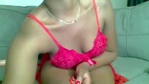 queen kinky online show from May 9, 11:29 pm