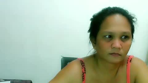 Snapshot of divinegrace10 chatting on December 25, 9:54 pm Divine Grace Close To Your Hear online show from December 25, 9:54 pm