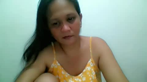 Snapshot of divinegrace10 chatting on October 10, 12:21 pm Divine Grace Close To Your Hear online show from October 10, 12:21 pm