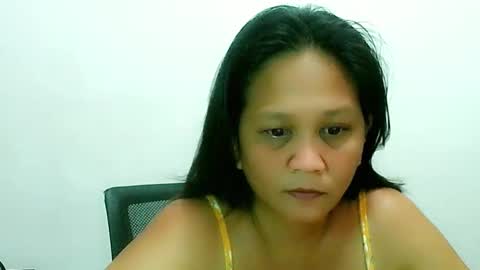 Snapshot of divinegrace10 chatting on December 29, 3:00 am Divine Grace Close To Your Hear online show from December 29, 3:00 am