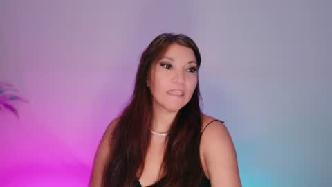 DivineLynn online show from August 2, 2:42 pm