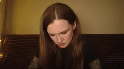 Snapshot of dixiemiller chatting on February 7, 12:31 am Dixiemiller online show from February 7, 12:31 am