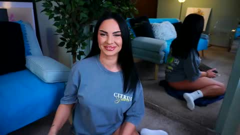 Monica online show from March 3, 7:15 am