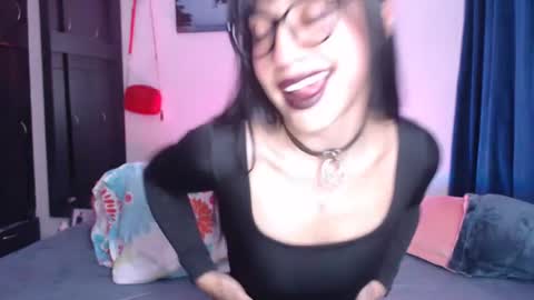 dolceclown_ online show from September 9, 3:28 am