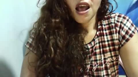 Snapshot of doll78latin chatting on January 4, 2:03 am doll78latin online show from January 4, 2:03 am