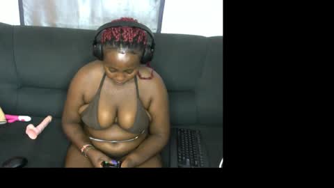 Snapshot of doll_9 chatting on October 29, 2:16 am doll_9 online show from October 29, 2:16 am