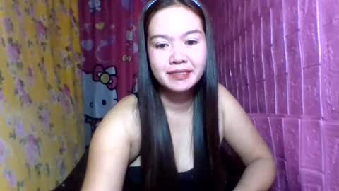 Snapshot of dolly_cute28 chatting on September 9, 8:30 pm dolly_cute28 online show from September 9, 8:30 pm