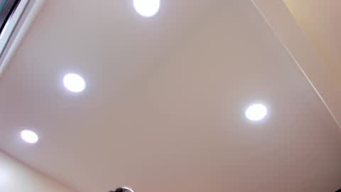 Snapshot of dolly_walker chatting on January 6, 5:52 am dolly walker online show from January 6, 5:52 am