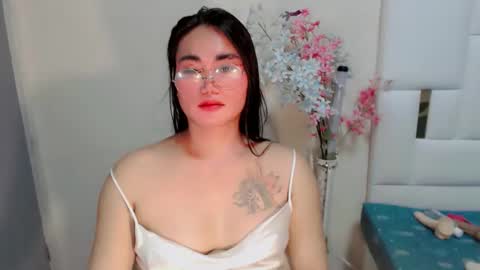 Snapshot of dolly_yume chatting on September 17, 2:15 pm YUMEE online show from September 17, 2:15 pm