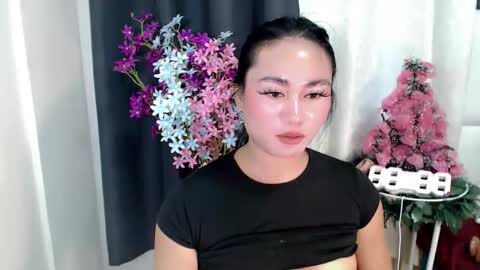 Snapshot of dolly_yume chatting on October 31, 3:38 pm YUMEE online show from October 31, 3:38 pm