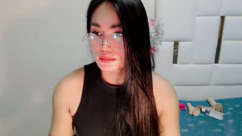 Snapshot of dolly_yume chatting on September 15, 12:24 pm YUMEE online show from September 15, 12:24 pm