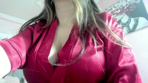 Call me Zoe  online show from January 4, 4:33 am