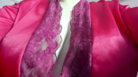 Call me Zoe  online show from December 13, 9:32 pm