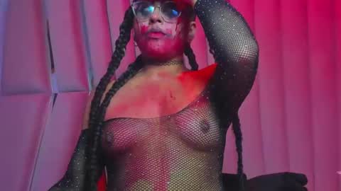 dollyjuicy1 online show from October 25, 7:38 am