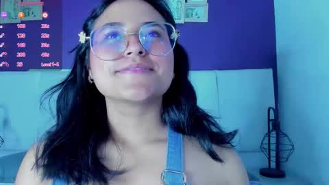 DollyWood  online show from October 3, 10:37 pm