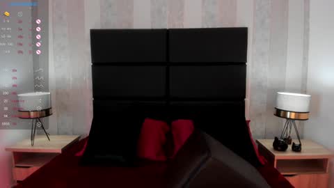 Dolly online show from December 28, 8:15 pm
