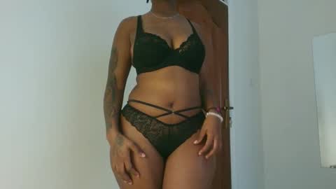 Amarie noels online show from September 23, 12:03 pm