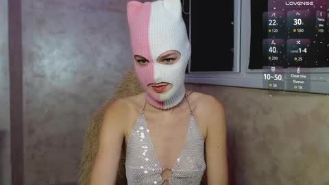 domiiniicana online show from September 28, 6:24 pm