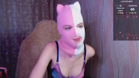 Snapshot of domiiniicana chatting on January 12, 12:44 pm domiiniicana online show from January 12, 12:44 pm