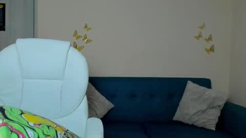 Dominick  online show from September 18, 10:19 pm