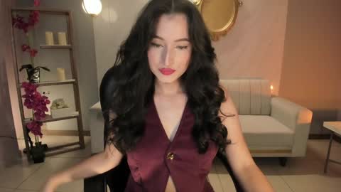 Snapshot of dominiquevega_ chatting on January 11, 7:49 pm Dominique online show from January 11, 7:49 pm