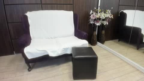 Dominna online show from October 25, 4:53 am