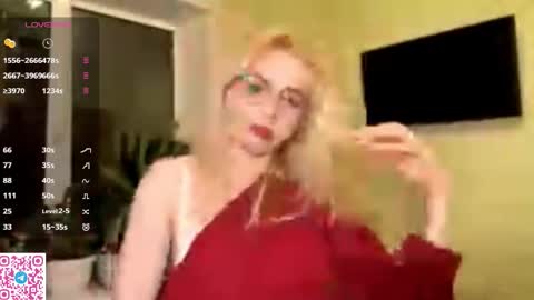 Karolina online show from November 19, 5:13 pm