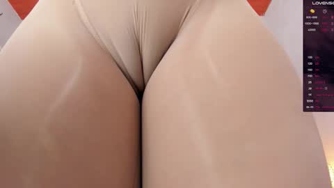 Paula DiazGMT-5 0730 - 1400 online show from September 19, 12:26 pm