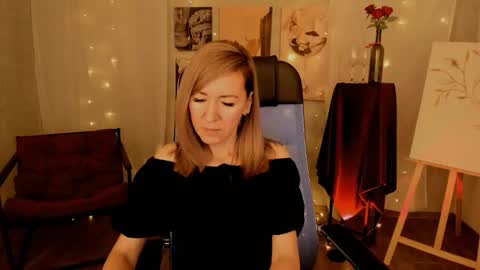 Donna online show from December 16, 2:23 pm