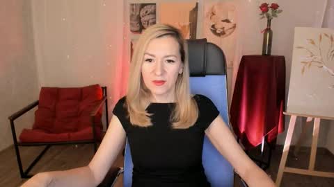 Donna online show from February 10, 6:55 pm