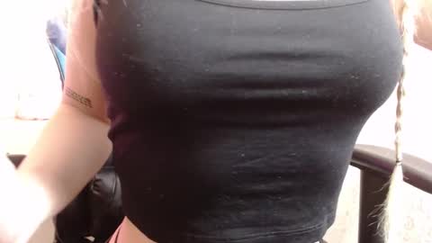 Nika online show from November 4, 9:36 am