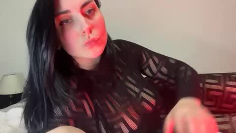 Iara online show from May 23, 11:25 pm