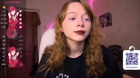 Snapshot of dontoke_ chatting on September 12, 4:03 pm Nicole online show from September 12, 4:03 pm
