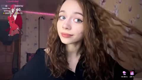 Snapshot of dontoke_ chatting on February 10, 2:41 am Nicole online show from February 10, 2:41 am