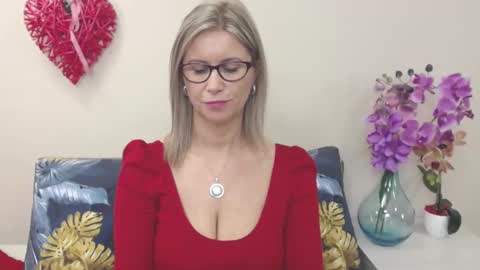 DoreenSexy online show from December 2, 8:48 am