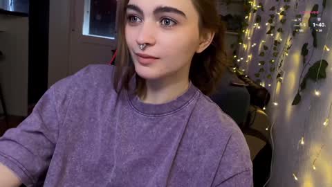 Snapshot of dorfmatratze_ chatting on January 17, 8:13 am Alice online show from January 17, 8:13 am