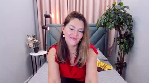 Snapshot of doriana_gray chatting on December 7, 5:31 pm doriana_gray online show from December 7, 5:31 pm