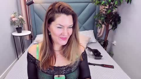 Snapshot of doriana_gray chatting on January 16, 4:39 pm doriana_gray online show from January 16, 4:39 pm