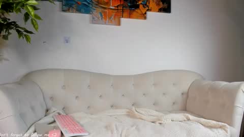 Doris online show from February 10, 10:40 am